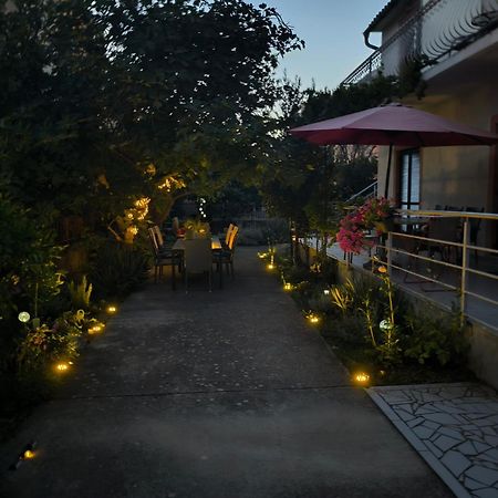 Apartmani Jadranka Vodice Extérieur photo