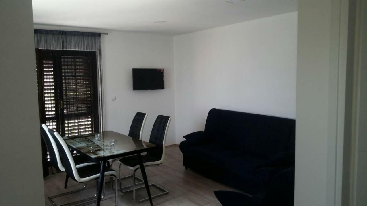 Apartmani Jadranka Vodice Extérieur photo